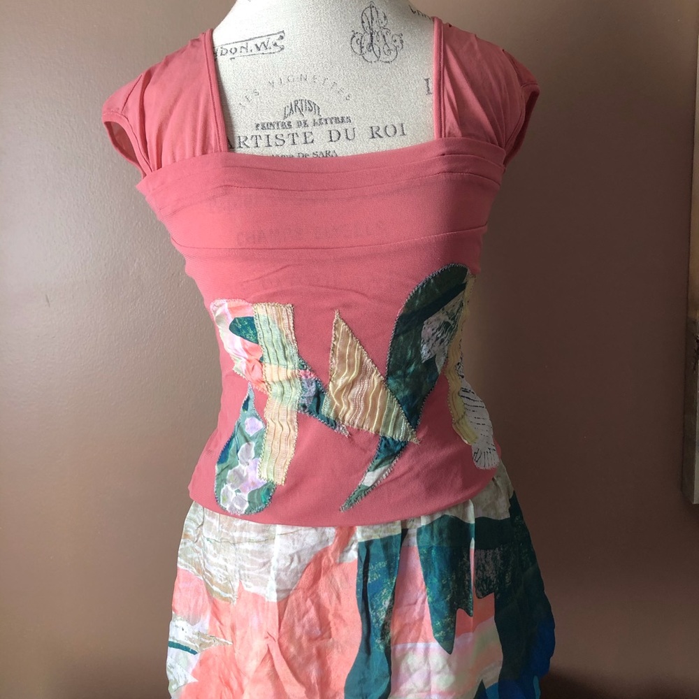 Save the queen top tunic